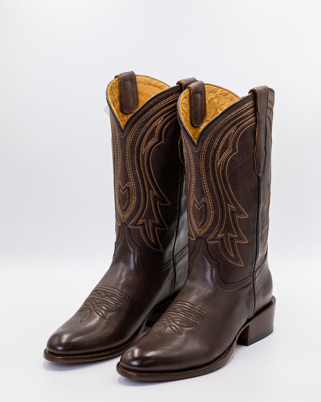ostrich boots, full quill ostrich boots, caiman boots, stingray boots, alligator boots, American alligator boots, pirarucu boots, python boots, fish skin boots, lizard boots, crocodile boots, calf skin boots, cowhide boots, exotic leather boots, exotic western boots, men’s exotic boots, genuine exotic boots, men’s cowboy boots, western boots, country boots, handmade boots, luxury western boots, premium exotic leather, ranch style boots, Texas style boots, round toe boots, square toe boots, cutter toe boots