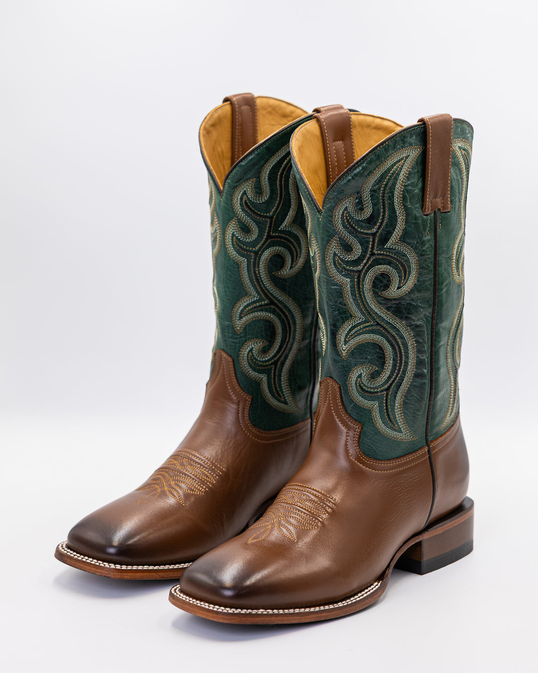 ostrich boots, full quill ostrich boots, caiman boots, stingray boots, alligator boots, American alligator boots, pirarucu boots, python boots, fish skin boots, lizard boots, crocodile boots, calf skin boots, cowhide boots, exotic leather boots, exotic western boots, men’s exotic boots, genuine exotic boots, men’s cowboy boots, western boots, country boots, handmade boots, luxury western boots, premium exotic leather, ranch style boots, Texas style boots, round toe boots, square toe boots, cutter toe boots