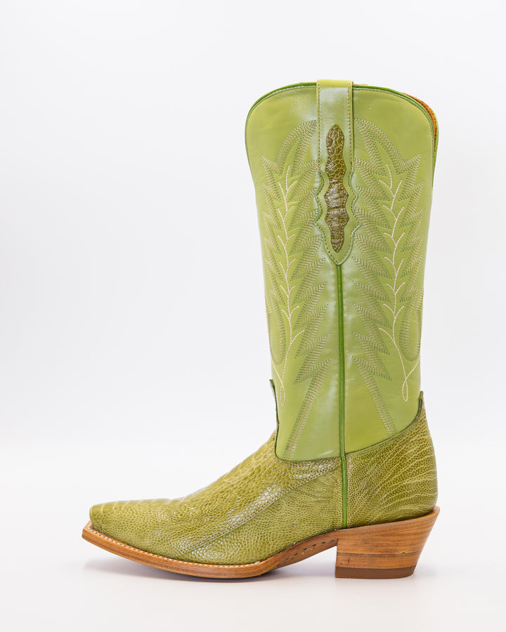 Cowgirl, Boots, Western, Lucchese, Ariat, Corral, OldGringo, Lane, LibertyBlack, Durango, MacieBean, DoubleD, Handmade, Exotic, Ostrich, Alligator, Python, Turquoise, SnipToe, Embroidered, SquareToe, Fashion, Vintage, Classic, Rodeo, Fringe, Glitter, Suede, TallBoots, ShortBoots, RanchWear, Stylish, Premium, Genuine, Leather, Lizard, Crocodile, Caiman, FullQuill, Traditional, Rustic, Floral, Inlay, TexasStyle, WomensBoots