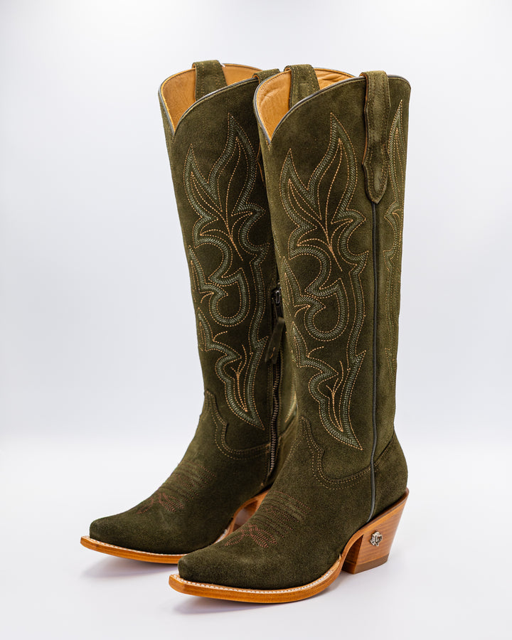 boots, women’s boots, cowgirl boots, western boots, country boots, snip toe, square toe, pointed toe, round toe, leather boots, suede boots, exotic boots, cowhide leather, genuine leather, calf leather, tall boots, mid-calf boots, ankle boots, stacked heel, 13-inch shaft, pull straps, stitched design, rodeo style, ranch wear, Texas style, handmade boots, vintage western, distressed leather, classic cowgirl, modern western, fashion boots, everyday wear, durable boots, high-quality leather, country fashion,