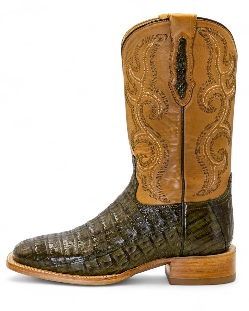 Cowboy, Boots, Western, Lucchese, Ariat, TonyLama, AndersonBean, Justin, Tecovas, Nocona, BlackJack, Stallion, Handmade, Exotic, Ostrich, Alligator, Python, Shark, SquareToe, CutterToe, RoundToe, SnipToe, Roper, Buckaroo, Ranch, Rodeo, Classic, Vintage, Leather, Premium, HandmadeBoots, WorkBoots, Durable, Genuine, Suede, Caiman, Lizard, Crocodile, FullQuill, RanchWear, Traditional, Heritage, Rustic, TexasStyle, MensBoots