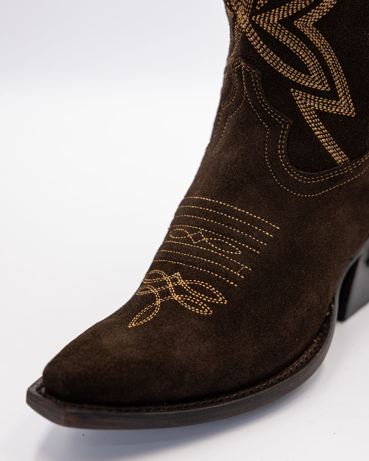 Allison Espresso Rough Out