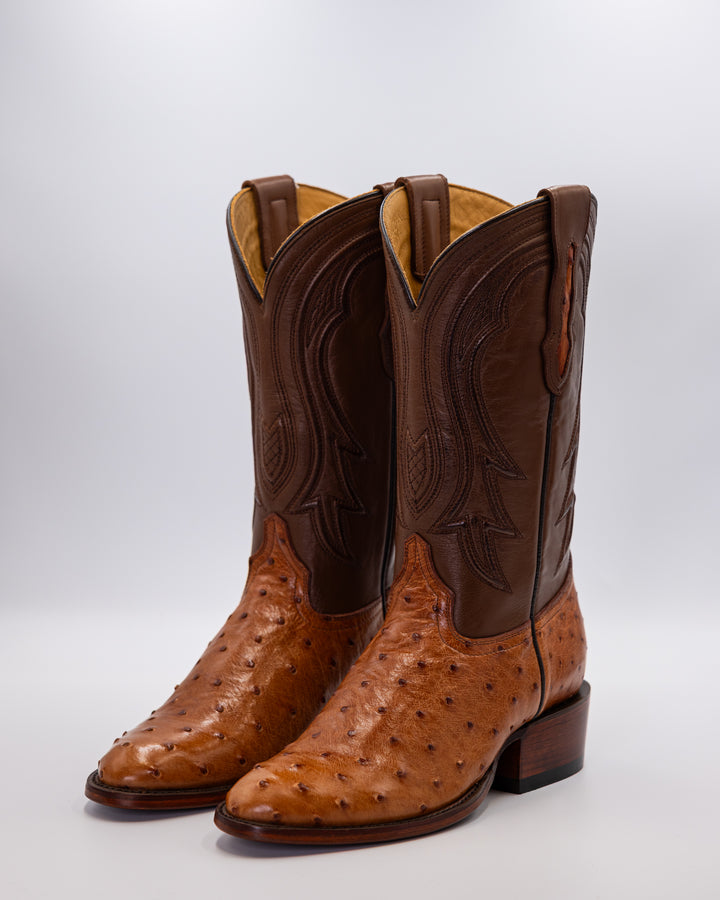 Cowboy, Boots, Western, Lucchese, Ariat, TonyLama, AndersonBean, Justin, Tecovas, Nocona, BlackJack, Stallion, Handmade, Exotic, Ostrich, Alligator, Python, Shark, SquareToe, CutterToe, RoundToe, SnipToe, Roper, Buckaroo, Ranch, Rodeo, Classic, Vintage, Leather, Premium, HandmadeBoots, WorkBoots, Durable, Genuine, Suede, Caiman, Lizard, Crocodile, FullQuill, RanchWear, Traditional, Heritage, Rustic, TexasStyle, MensBoots