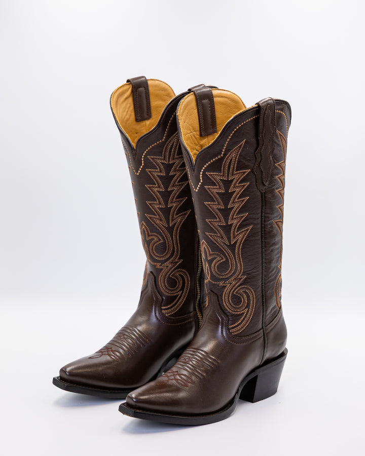 Cowgirl, Boots, Western, Lucchese, Ariat, Corral, OldGringo, Lane, LibertyBlack, Durango, MacieBean, DoubleD, Handmade, Exotic, Ostrich, Alligator, Python, Turquoise, SnipToe, Embroidered, SquareToe, Fashion, Vintage, Classic, Rodeo, Fringe, Glitter, Suede, TallBoots, ShortBoots, RanchWear, Stylish, Premium, Genuine, Leather, Lizard, Crocodile, Caiman, FullQuill, Traditional, Rustic, Floral, Inlay, TexasStyle, WomensBoots, Snip Toe, Boots 