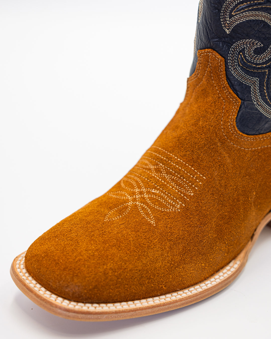 Austin Cognac Navy Rough out