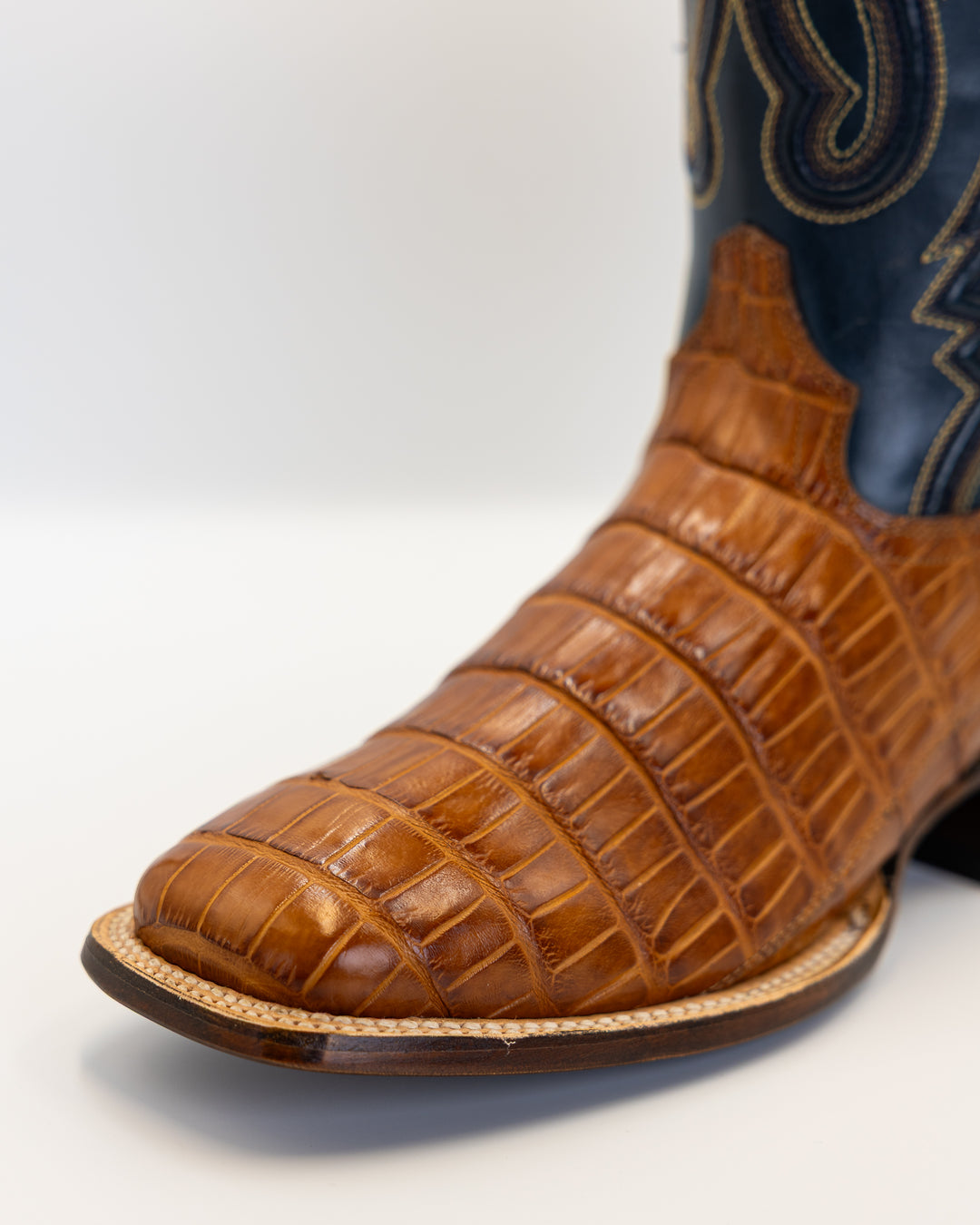 Wayne Saddle