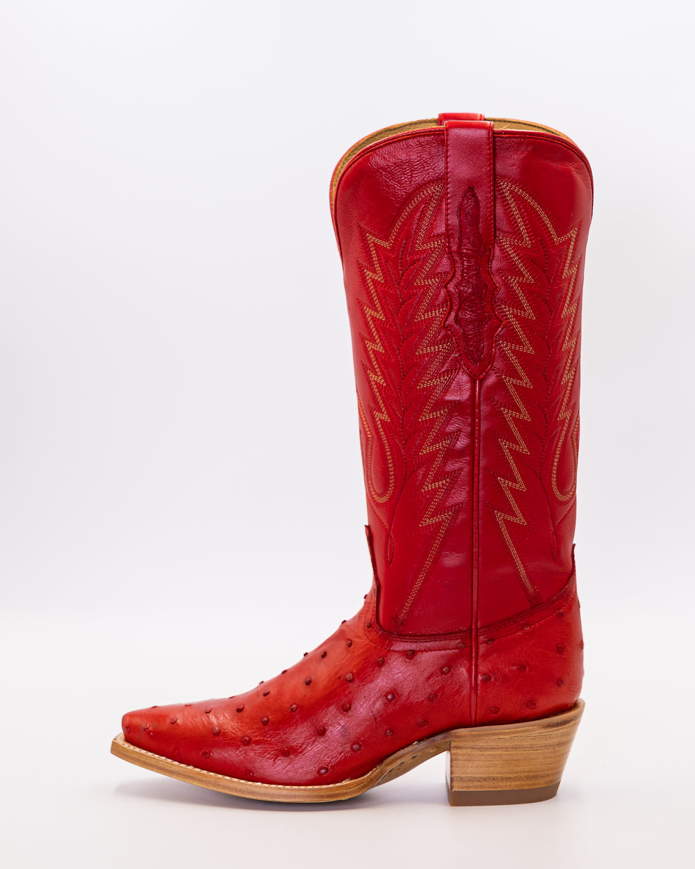 Cowgirl, Boots, Western, Lucchese, Ariat, Corral, OldGringo, Lane, LibertyBlack, Durango, MacieBean, DoubleD, Handmade, Exotic, Ostrich, Alligator, Python, Turquoise, SnipToe, Embroidered, SquareToe, Fashion, Vintage, Classic, Rodeo, Fringe, Glitter, Suede, TallBoots, ShortBoots, RanchWear, Stylish, Premium, Genuine, Leather, Lizard, Crocodile, Caiman, FullQuill, Traditional, Rustic, Floral, Inlay, TexasStyle, WomensBoots