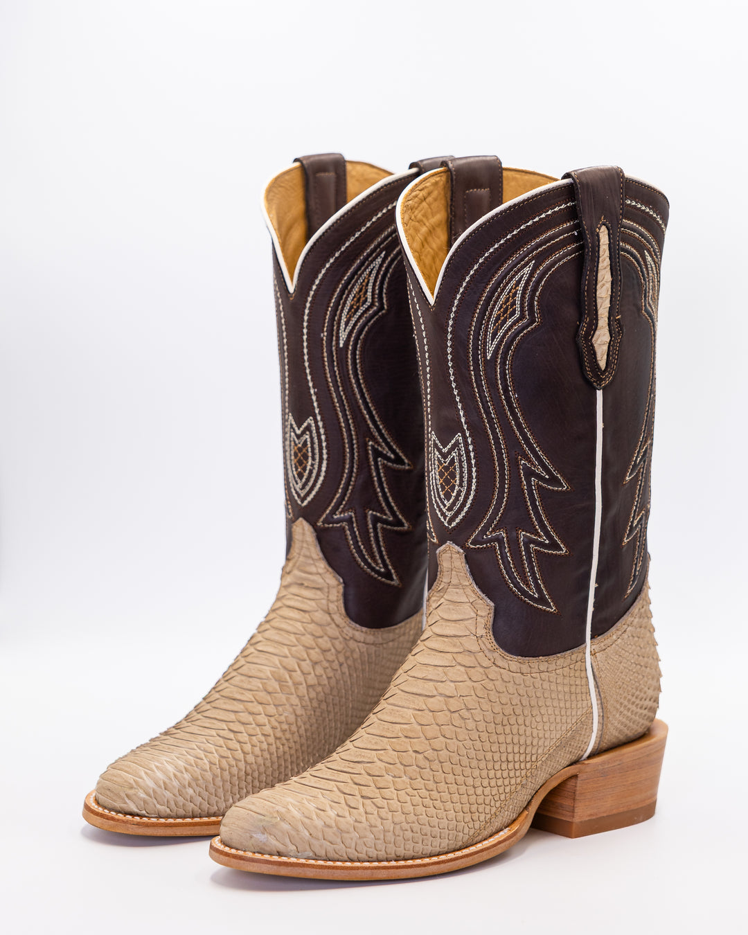 ostrich boots, full quill ostrich boots, caiman boots, stingray boots, alligator boots, American alligator boots, pirarucu boots, python boots, fish skin boots, lizard boots, crocodile boots, calf skin boots, cowhide boots, exotic leather boots, exotic western boots, men’s exotic boots, genuine exotic boots, men’s cowboy boots, western boots, country boots, handmade boots, luxury western boots, premium exotic leather, ranch style boots, Texas style boots, round toe boots, square toe boots, cutter toe boots