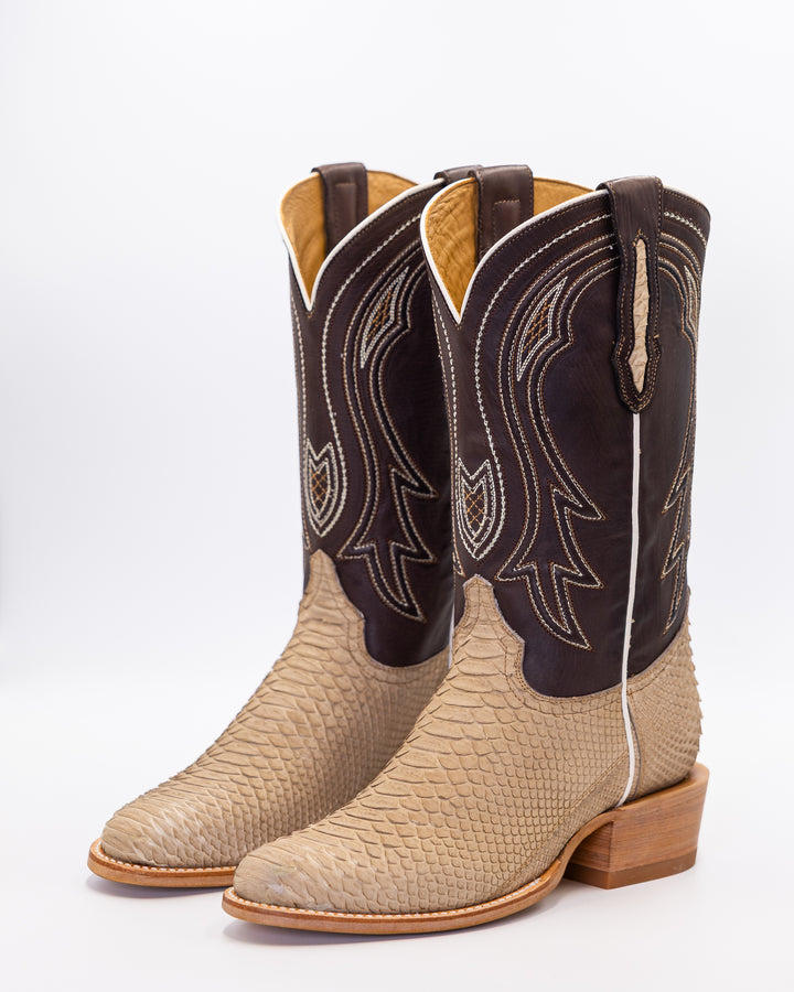 ostrich boots, full quill ostrich boots, caiman boots, stingray boots, alligator boots, American alligator boots, pirarucu boots, python boots, fish skin boots, lizard boots, crocodile boots, calf skin boots, cowhide boots, exotic leather boots, exotic western boots, men’s exotic boots, genuine exotic boots, men’s cowboy boots, western boots, country boots, handmade boots, luxury western boots, premium exotic leather, ranch style boots, Texas style boots, round toe boots, square toe boots, cutter toe boots
