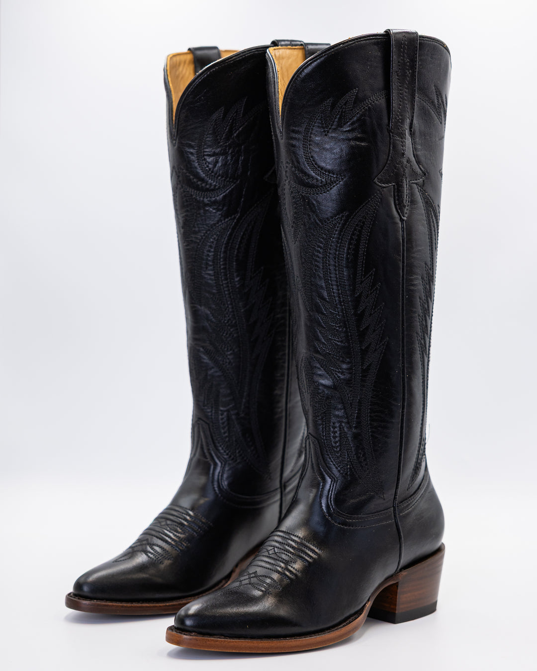 boots, women’s boots, cowgirl boots, western boots, country boots, snip toe, square toe, pointed toe, round toe, leather boots, suede boots, exotic boots, cowhide leather, genuine leather, calf leather, tall boots, mid-calf boots, ankle boots, stacked heel, 13-inch shaft, pull straps, stitched design, rodeo style, ranch wear, Texas style, handmade boots, vintage western, distressed leather, classic cowgirl, modern western, fashion boots, everyday wear, durable boots, high-quality leather, country fashion,