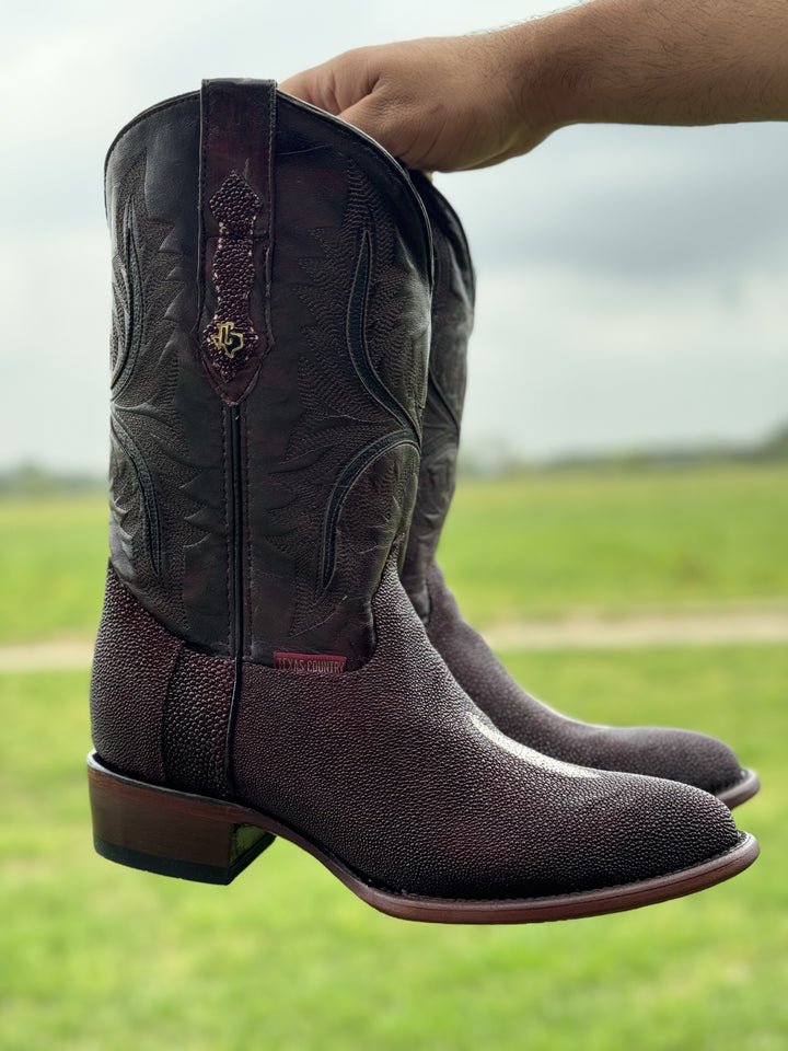 dress boots for men- plus size western shirts- felted hat- boots for work waterproof- ariat steel toe boots- flame resistant shirts- flame resistant shirt- conchos belts